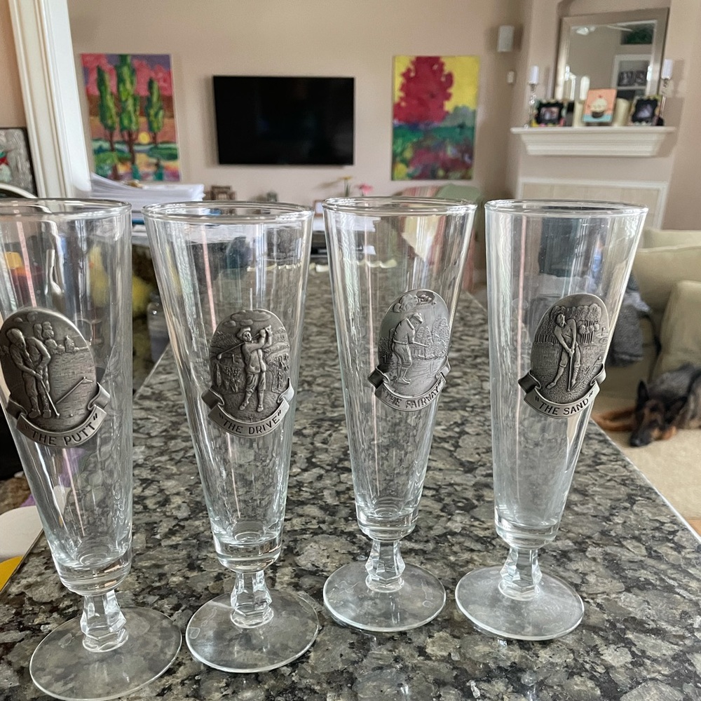 ⛳️🏌🏻‍♂️Set of 4 golf beer glasses